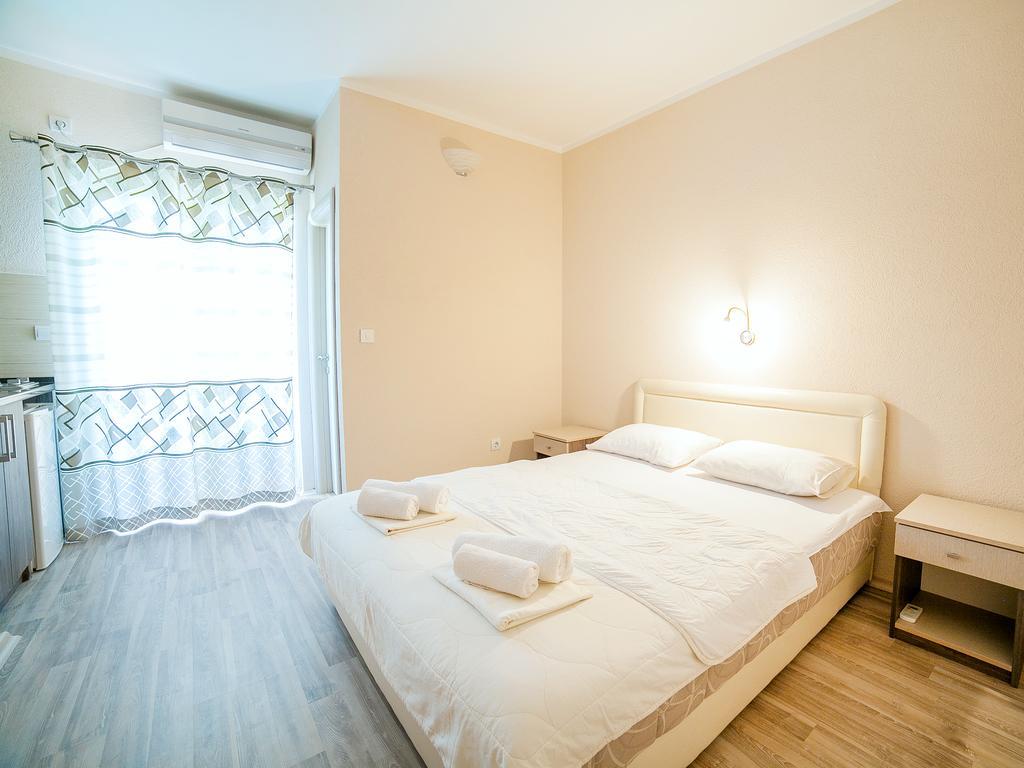 诺贝尔住宿加早餐旅馆 Petrovac 客房 照片