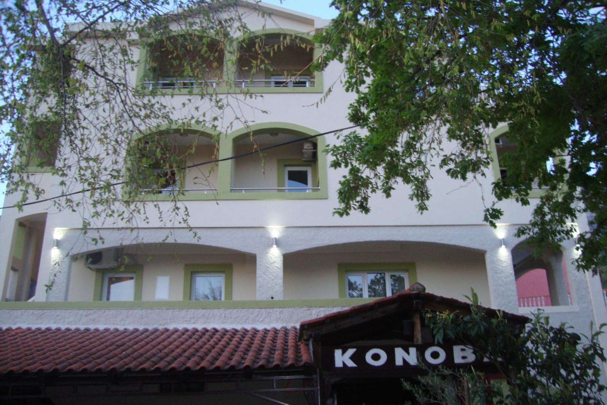 诺贝尔住宿加早餐旅馆 Petrovac 外观 照片